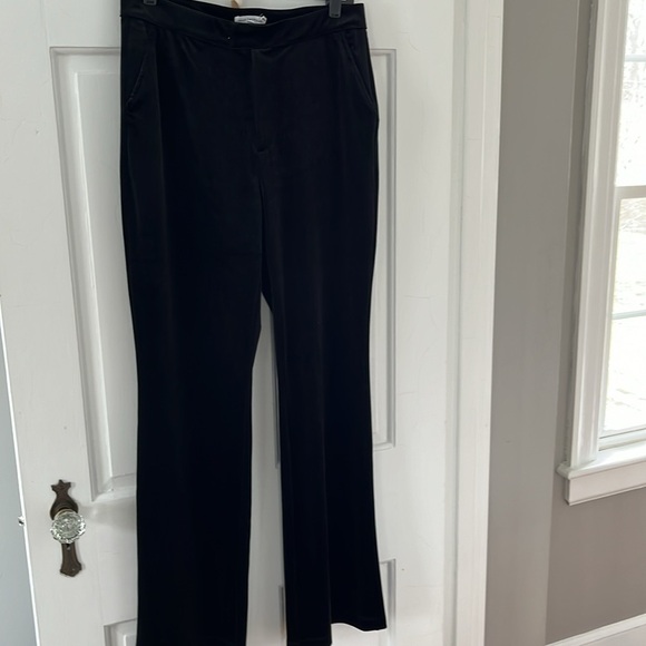 Good American Black Velvet Velour Black Flare Leg Trouser Pants - Picture 3 of 8